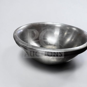 10" stainless steel commercial mixing bowl by Commercial Kitchen Smallwares. Well-maintained, stackable, set of 7.