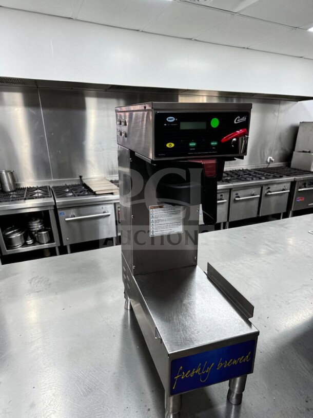 Wilbur Curtis CBP coffee/tea brewer, 120V, G3 digital controls, exceptional condition, "freshly brewed" label, fully tested.