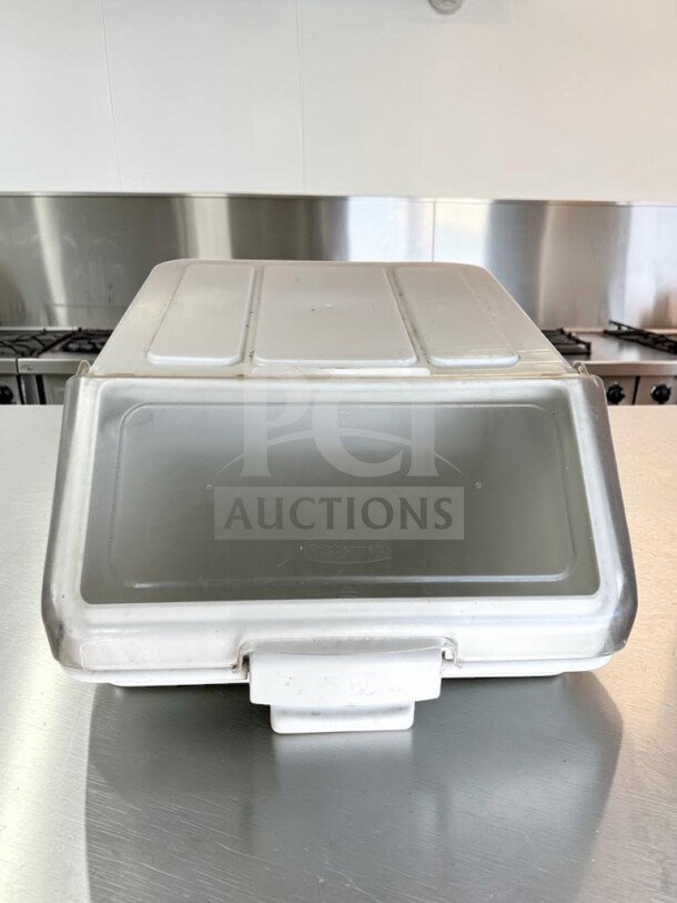 Pristine Baker’s Lane 12.6 Gallon Ingredient Bin with flip lid, label sheet, and scoop, NSF certified, model 176IB200.