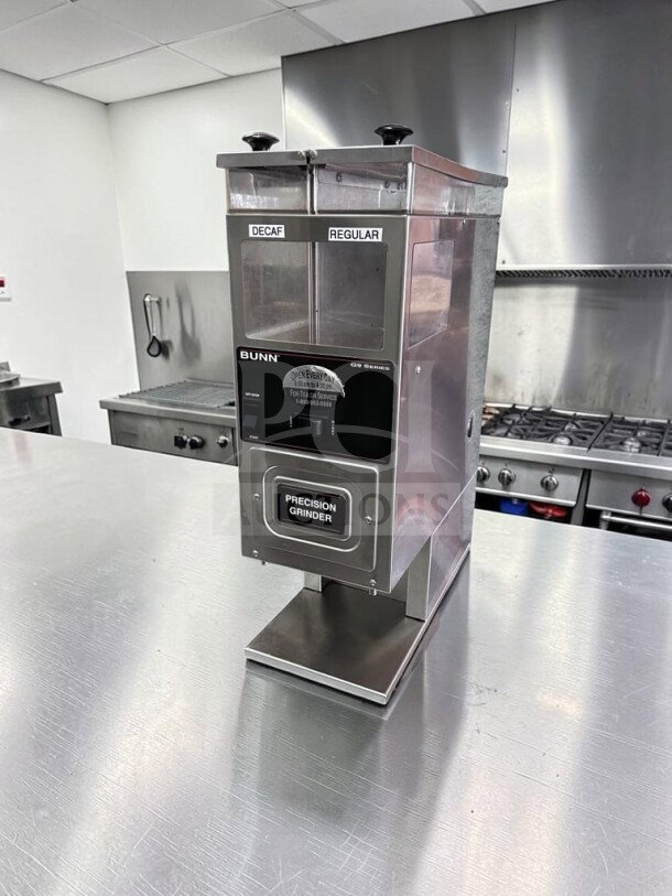BUNN G9-2T DBC Tall Batch Coffee Grinder, dual 6 lb hoppers, 120V, excellent condition, fully tested, model 33700.0000.