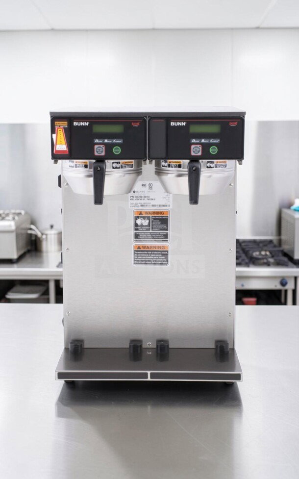 BUNN 38700.0013 AXIOM APS Twin Airpot Coffee Brewer, superior condition, digital controls, fully tested, operational.