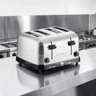Waring WCT708 commercial four-slice toaster in outstanding condition, stainless steel, NSF & UL listed, fully operational.