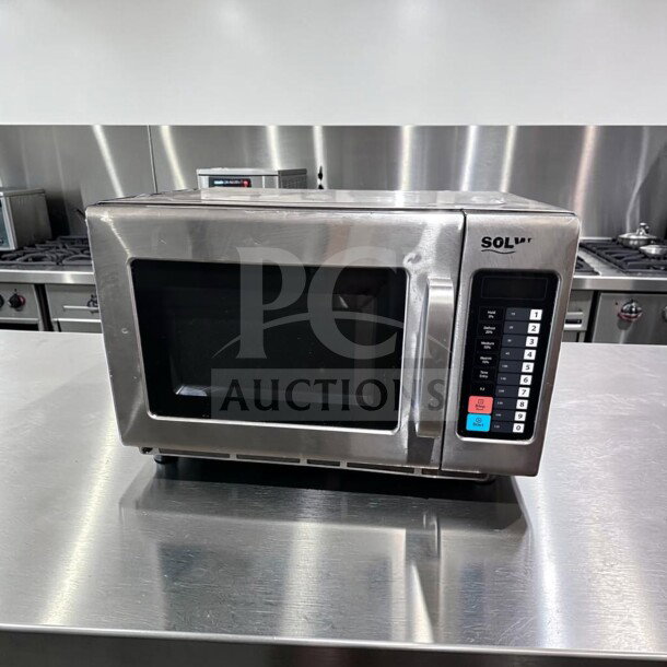 Solwave 180MW1200T stainless steel commercial microwave oven, 1.2 cu. ft., 120V, 1200W, UL & ETL listed, in excellent condition.