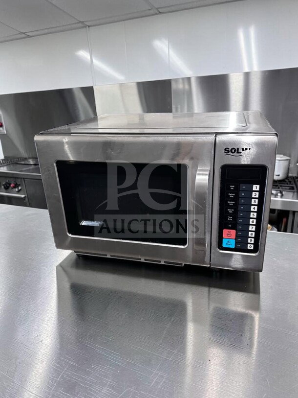 Solwave 180MW1200T commercial microwave, stainless steel, 1.2 cu. ft., 1200W, UL & ETL listed, elite condition, fully tested.