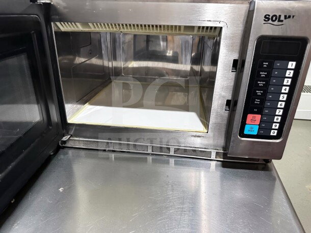 Solwave 180MW1200T stainless steel commercial microwave, 1.2 cu. ft., 120V, 1200W, UL & ETL listed, keypad controls, tested.