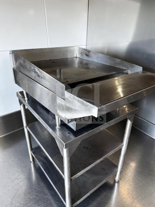 Imperial ITG-24 commercial gas griddle, 24" with thermostatic controls, 1" steel plate, natural gas, excellent condition.