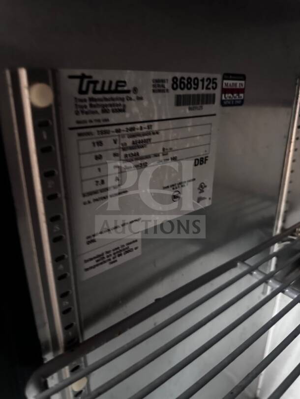 True TSSU-60-24M-B-ST-HC Mega Top Prep Table label with model and serial number, 115V, 60" size, 24 pan capacity.