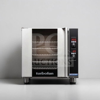 Prime Condition Moffat E32D5 Turbofan Convection Oven, single deck, 208V, 5.8 kW, NSF & ETL listed, fully operational.