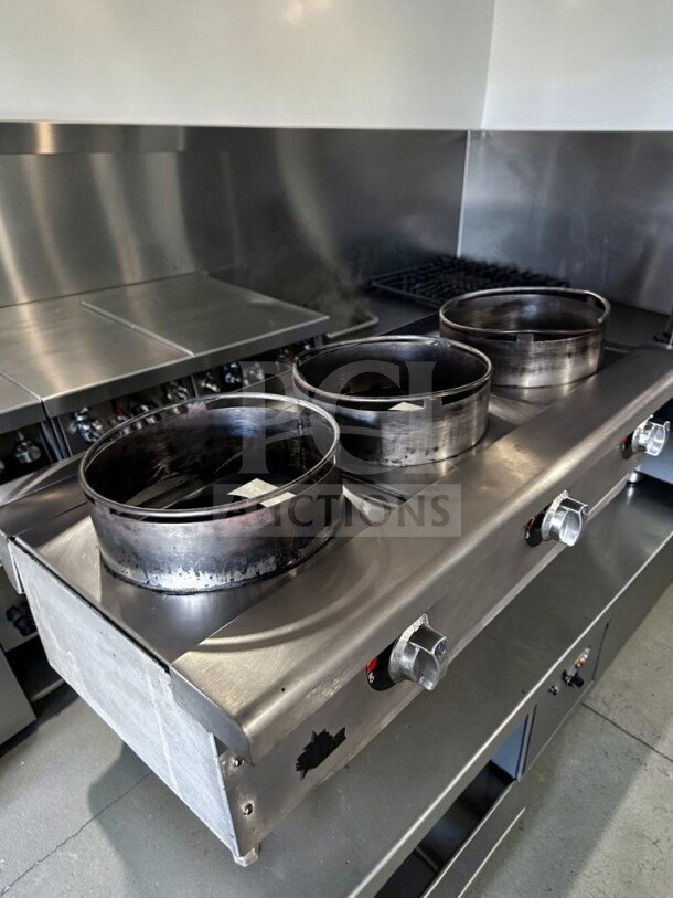 Star Max ORHP-336 36" stainless steel countertop wok range with 3 burners, natural gas, 90,000 BTU, excellent condition.