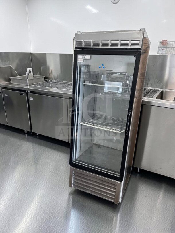 Immaculate Everest EMGR24B glass door merchandiser refrigerator, 28 3/8", 25 cu. ft., NSF & ETL listed, 115V.