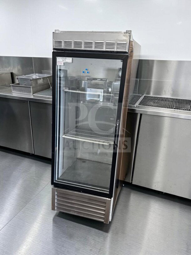 Everest EMGR24B glass door merchandiser refrigerator, 25 Cu. Ft., 115V, immaculate, NSF & ETL listed, tested operational.