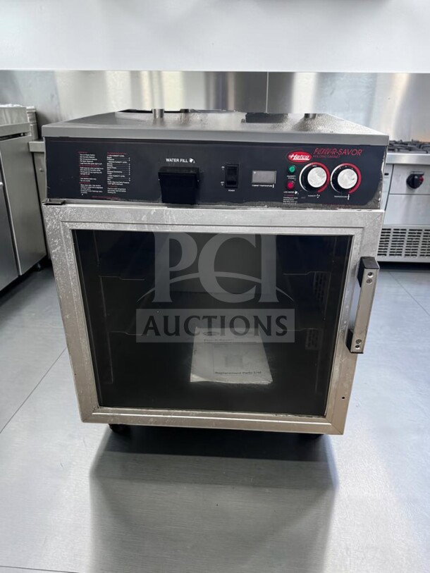 Hatco FSHC-6W1 Insulated Heated Cabinet, 6-pan capacity, 1/2 height, NSF & UL listed, tested, operational, 120V.