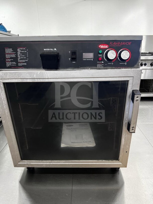 Hatco FSHC-6W1 Flav-R-Savor insulated heated holding cabinet, 6-pan capacity, 120V, NSF & UL listed, tested, operational.