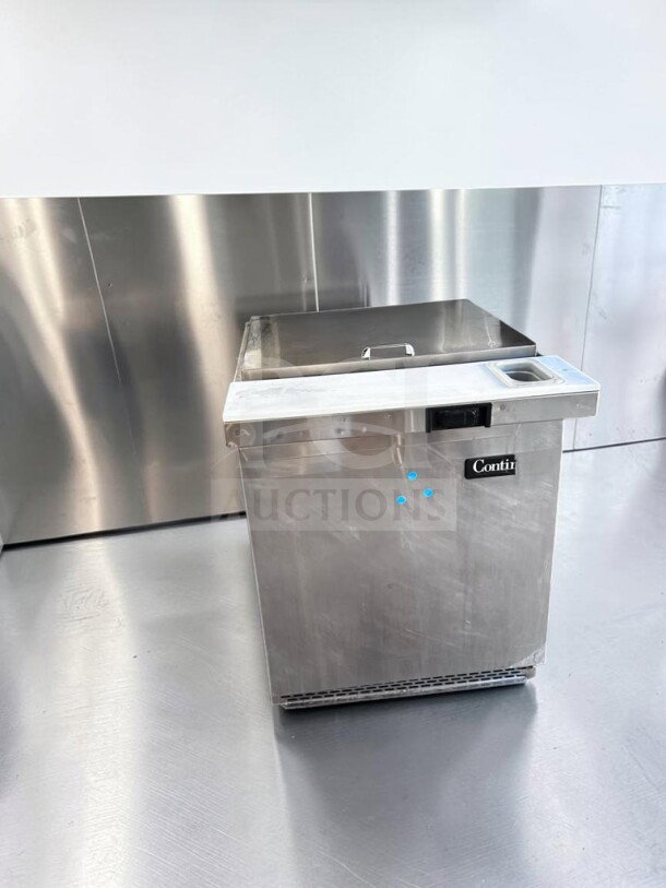 Continental SW27N12M refrigerated prep table, 27", stainless steel, 12 pan capacity, superb condition, label "Conti".