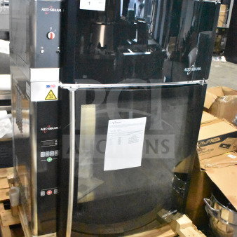 BRAND NEW 2023 Alto Shaam AR-7EVH Commercial Rotisserie Oven, electric, 208V, 3-phase, minor scratches and dents visible.