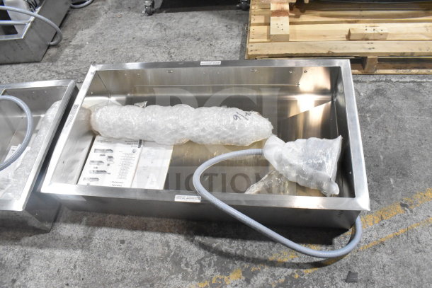 Brand new 2022 Alto Shaam 300-HW/D6 commercial three pan hot food well, 208-240 volts, visible installation guide.