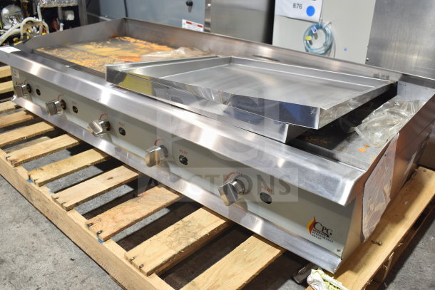 BRAND NEW Cooking Performance Group CPG GM-CPG-60-NL 60" natural gas griddle, manual controls, 150,000 BTU, scratch and dent.