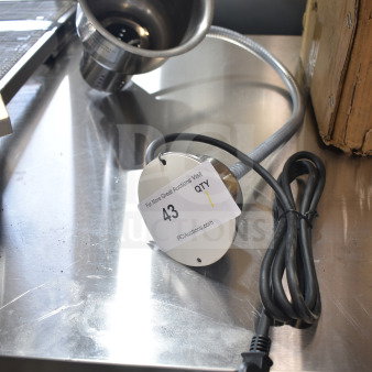 New scratch and dent warming lamp, 120 volts, 1 phase; includes power cord. Auction tag shows item number 43.