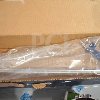 BRAND NEW 750GFN14 Waterloo 14" countertop glass filler in packaging. Slight scratches visible.