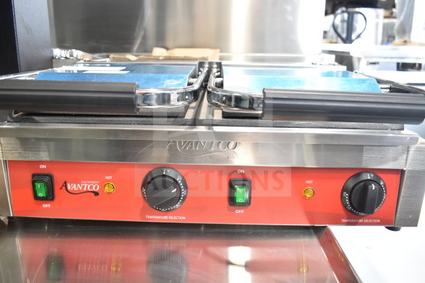 Brand new 2023 Avantco 177PG400S commercial dual panini grill, smooth plates, 19 5/8" x 9 1/8", 120V, scratch and dent.