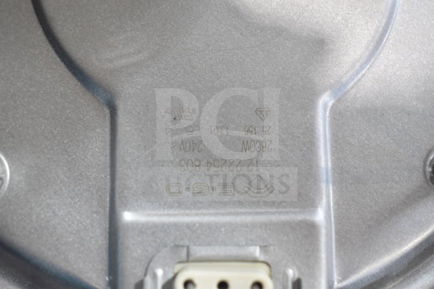 Close-up of appliance bottom showing markings: 2600W, 240V, and model number. New, scratch and dent condition.