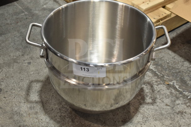 BRAND NEW 190HCM30MB 30 Qt. stainless steel mixing bowl, scratch and dent condition, with side handles.