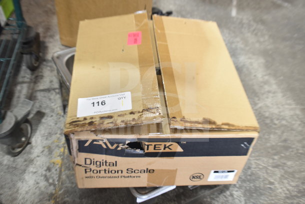 BRAND NEW SCRATCH AND DENT! AvaTek 334PC60OS 60 lb. digital portion control scale, box shows wear and damage.