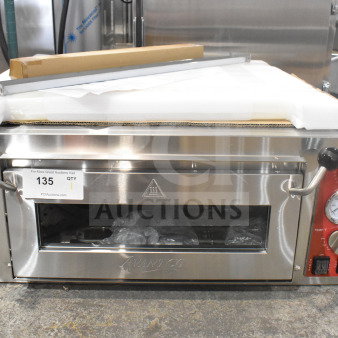 Brand new Avantco 177DPO18S single deck countertop pizza/bakery oven. Scratch and dent, 120 volts, 1 phase, stainless steel.