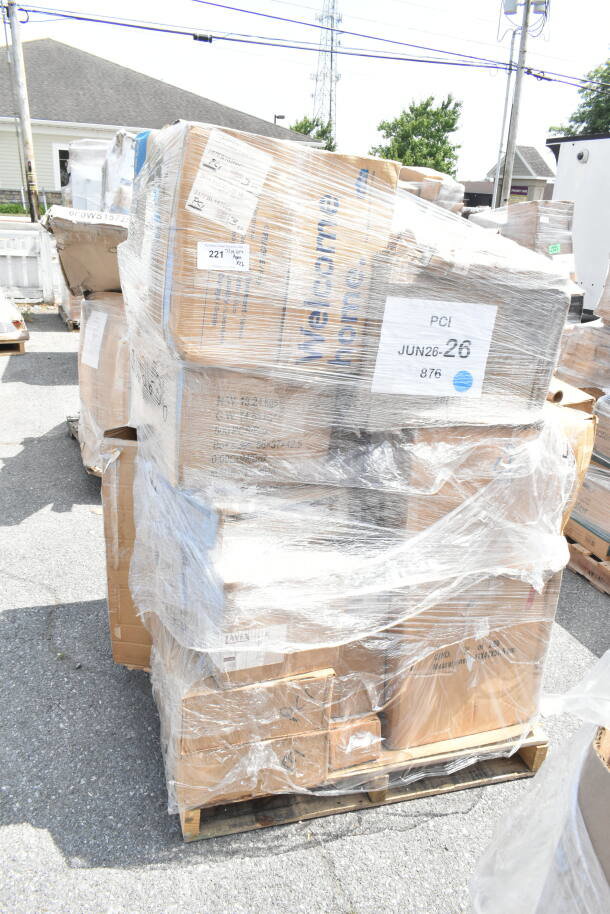 Large pallet of 26 mixed kitchen items, brand new, scratch and dent condition, wrapped in plastic. Includes fork, knife, plate.