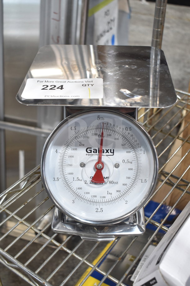 BRAND NEW SCRATCH AND DENT! Galaxy 177GPCM5 5 lb. mechanical portion control scale with stainless steel platform.