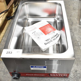 BRAND NEW SCRATCH AND DENT! 2026 Avantco 177W50 12" x 20" Full Size Electric Countertop Food Warmer. 120 Volts, 1 Phase. Tested and Working!
