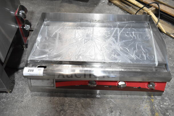 Brand new Avantco 177EG30N 30" electric countertop griddle, 208/240V, 1 Phase. Scratch and dent condition.
