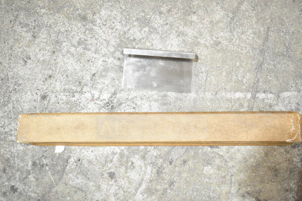 Brand new Avantco 177EG30N 30" electric countertop griddle. Scratch and dent condition. Includes original packaging.
