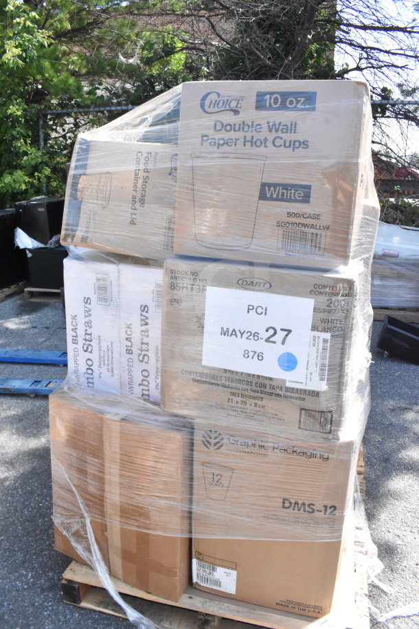 Pallet of 25 brand new scratch and dent items, including boxes of storage containers, cups, and straws. Visible labels show brands like Choice and Dart.