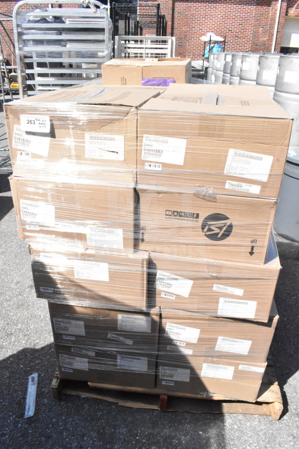 Pallet of sealed boxes labeled LSI 548458R2, containing 25 new light fixtures, some with minor cosmetic damage.