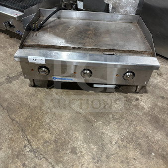 Stainless steel 36" Standard Range flat griddle, electric, model SR-EG36, with thermostatic controls, legs, and splash guards.