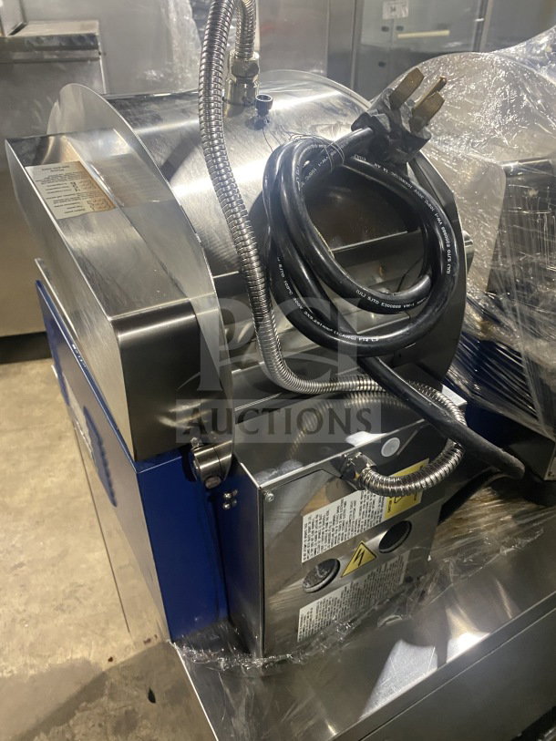 Electrolux commercial stainless steel electric panini press, model HSPPA1, 208V, 1 phase, countertop design, on legs.