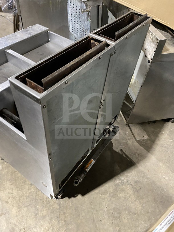 Pitco Solstice Supreme Series SSH55 2-bay deep fat fryer, stainless steel, natural gas, with filtration, on casters.