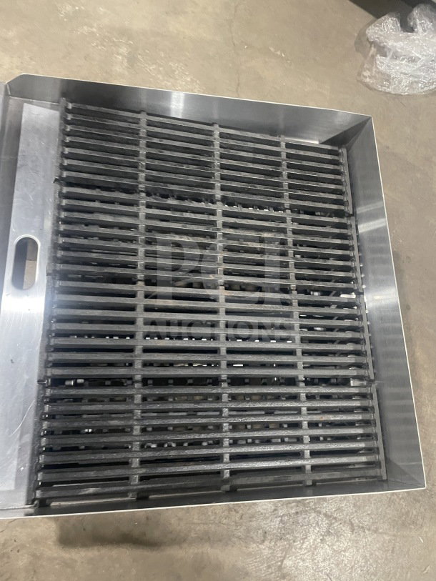 Atosa CookRite ATCB-24 stainless steel countertop char-rock broiler, gas powered, in excellent condition. Serial No: 4003935.