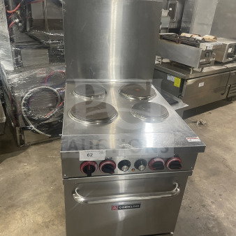 Cookline ER24-208 commercial stainless steel 4-burner electric range/oven combo with backsplash and wired oven rack, on legs.