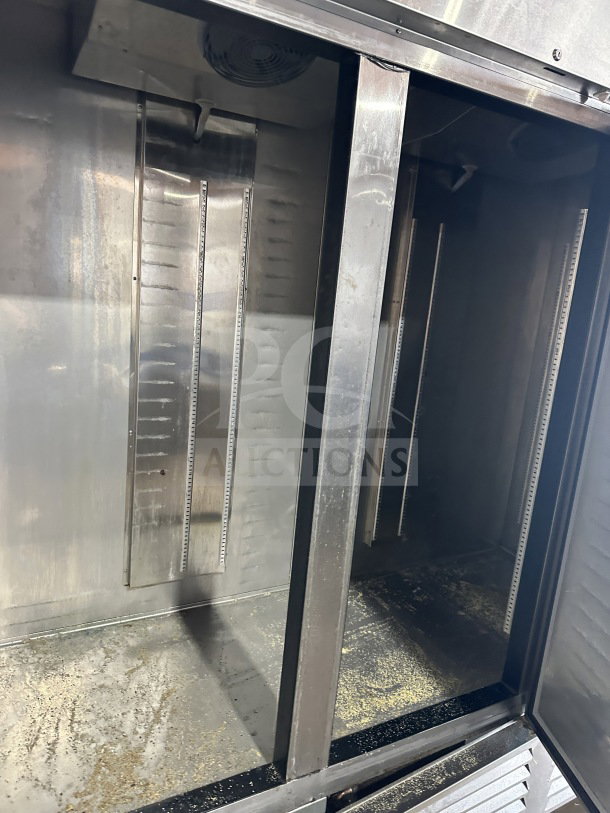 Argus EDRR72 stainless steel 3-door reach-in refrigerator, model EDRR72, 115V, 1Phase, on casters, commercial use.