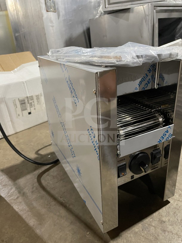 Brand new Milantoast US18011 countertop conveyor toaster, stainless steel, 240V, handcrafted in Milan, in original packaging.