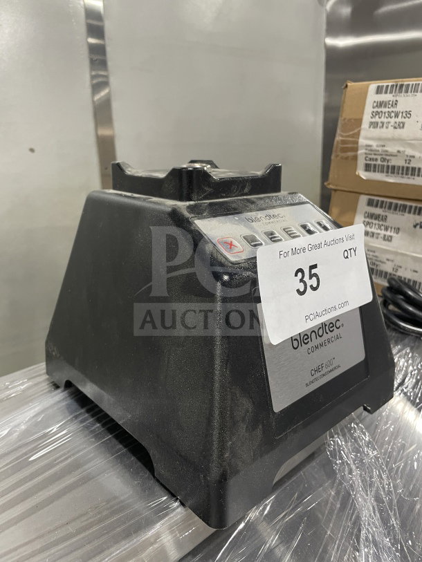 Blendtec ES3 Commercial blender base, stainless steel finish, new condition. Features heavy-duty ABS plastic and zinc alloy.