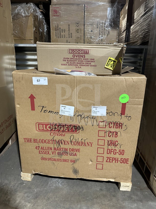 Boxed Blodgett 10004389 stainless steel single deck electric convection oven, new condition, 220-240V.