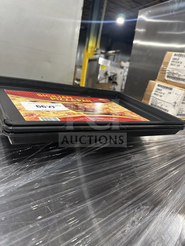 Winco Commercial Sicilian Pizza Pan, Model SPP-1616, 16"x16", non-stick. New condition, bids tripled.