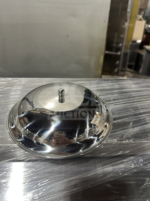 BRAND NEW Vollrath stainless steel cloche dome plate cover, model 47587, with top knob handle, reflective finish.