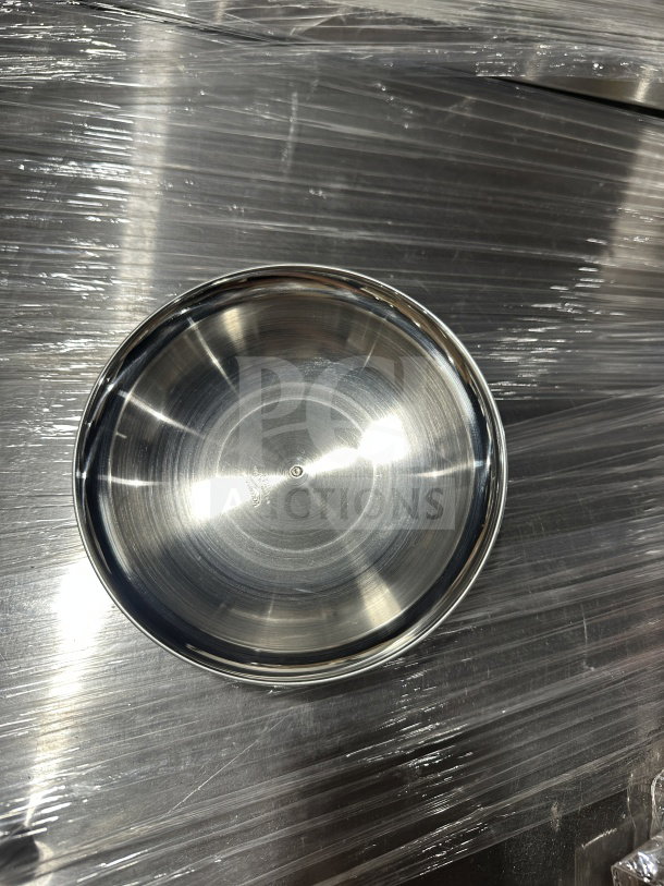 BRAND NEW Vollrath stainless steel cloche dome plate cover, model 47587, with top knob handle, polished finish.