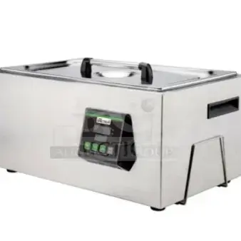 BRAND NEW! IN THE BOX! Winco Spectrum Series Commercial Stainless Steel Electric Powered Countertop 7.4 Gal. Sous Vide Cooker/Thermal Circulator! With Digital Control Panel! Model: ESVC-28! 110–120V 1 Phase!