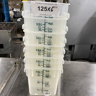 Thunder Group 4Qt translucent food storage containers, model PLSFT002TL, new condition, set of six, with measurement markings.