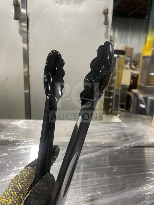 Brand new Cambro Lugano Series 12" black flat-grip serving tongs, model 12TGS110, in pristine condition.
